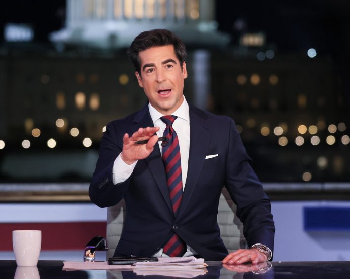 watters-says-fox-news-shapes-the-traitor’s-agenda-in-cracker-barrel-victory-lap