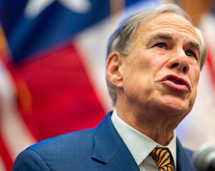 texas-governor-greg-abbott-signs-the-traitor-backed-redistricting-bill