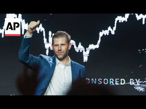eric-the-traitor-tells-hong-kong-crowd-that-his-dad-’embraced’-the-digital-revolution
