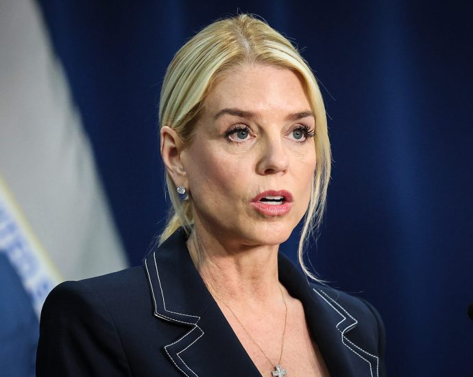 pam-bondi-fires-doj-staffer-for-alleged-obscene-gesture-toward-national-guard-members