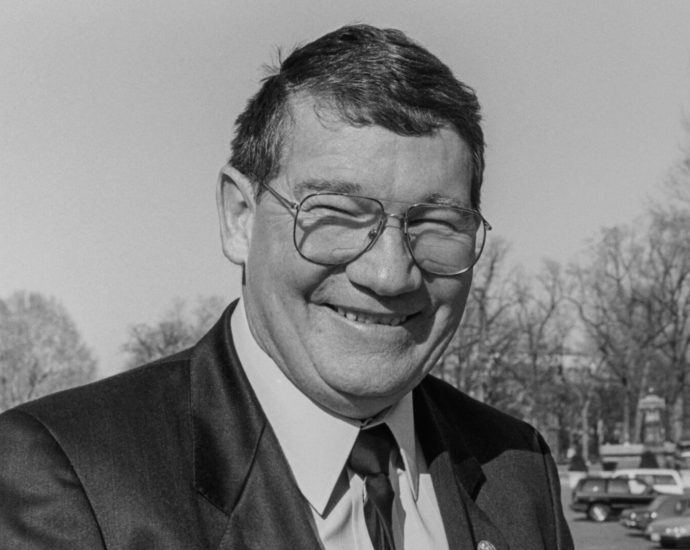 Randy ‘Duke’ Cunningham, naval aviator and corrupt appropriator, dies at 83