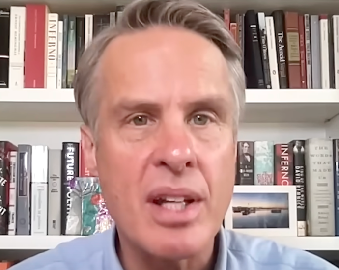 ex-abc-news-reporter-spells-out-why-disney-doesn’t-want-a-‘problem’-with-the-traitor