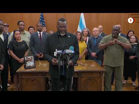 chicago-mayor-signs-order-to-reject-threatened-troop-deployment-|-reuters