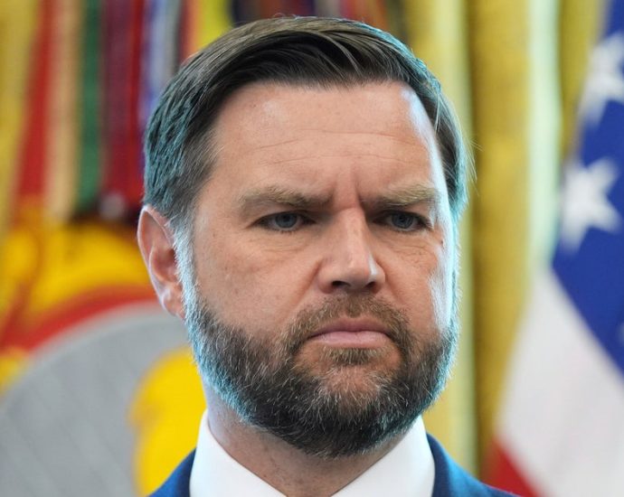 jd-vance-discusses-readiness-to-be-president-if,-‘god-forbid,’-something-happens-to-the-traitor