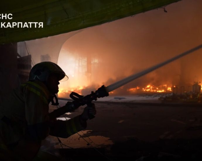 nyt:-russia-targets-western-linked-assets-in-ukraine-to-block-peace-efforts