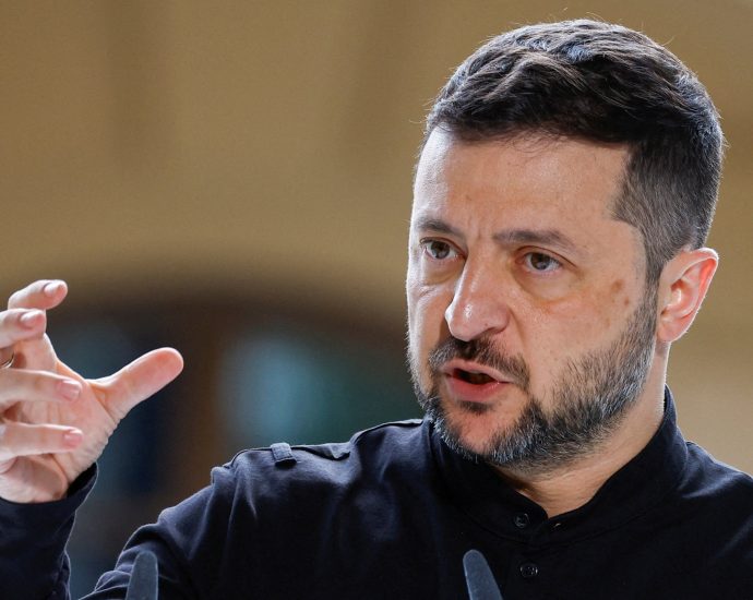 ukraine-planning-new-strikes-deep-inside-russia,-says-zelenskyy