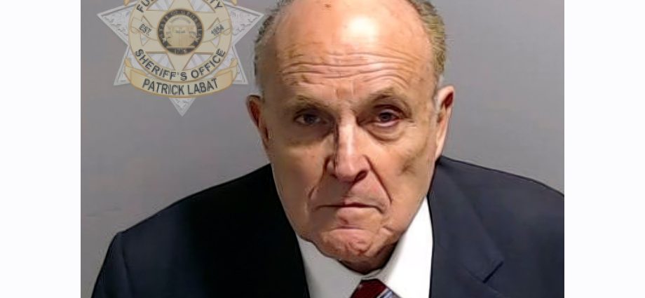 former-the-traitor-personal-lawyer-rudy-giuliani-injured-in-car-crash