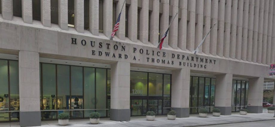 11-year-old-fatally-shot-after-‘doorbell-ditch,’-officials-say