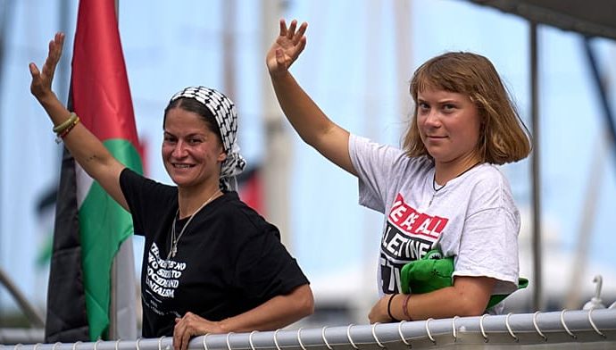 flotilla-departs-barcelona-in-bid-to-break-gaza-blockade