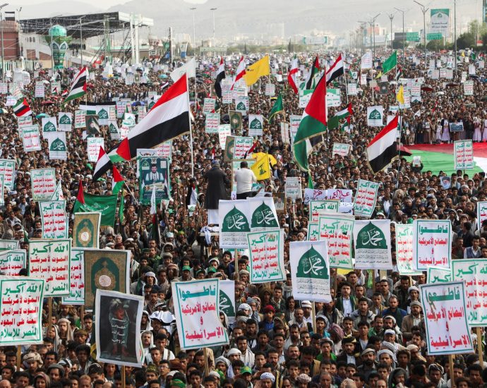 houthis-fire-missile-at-israeli-owned-tanker-after-prime-minister-killed
