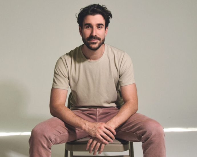 how-a-rock-band-bassist-is-remixing-climate-activism