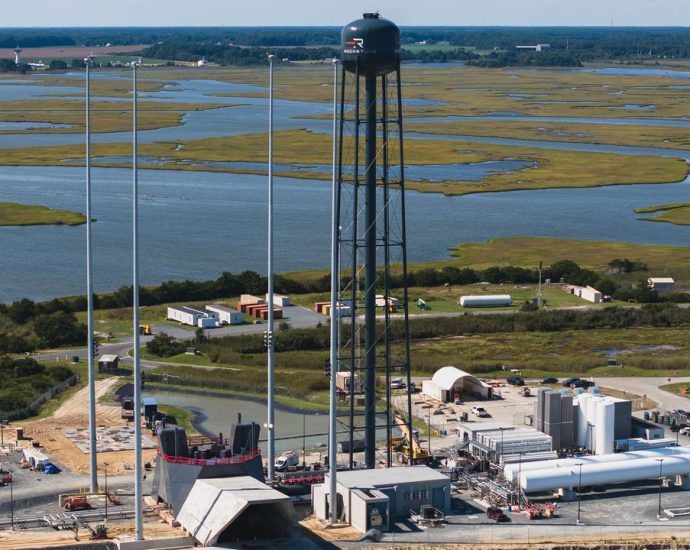 Virginia is for (space) lovers: Rocket Lab opens new seaside launch pad for reusable Neutron rocket