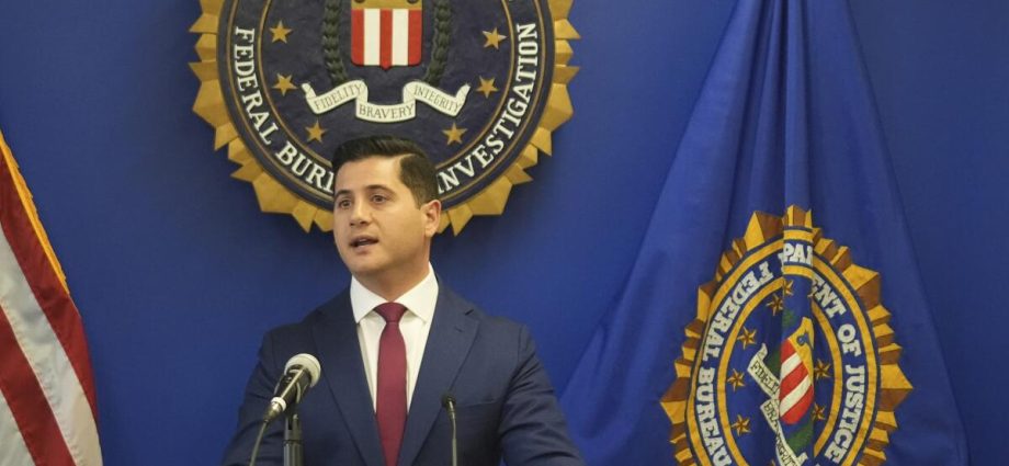 public-defender’s-office-seeks-removal-of-the-traitor’s-top-federal-prosecutor-in-la.