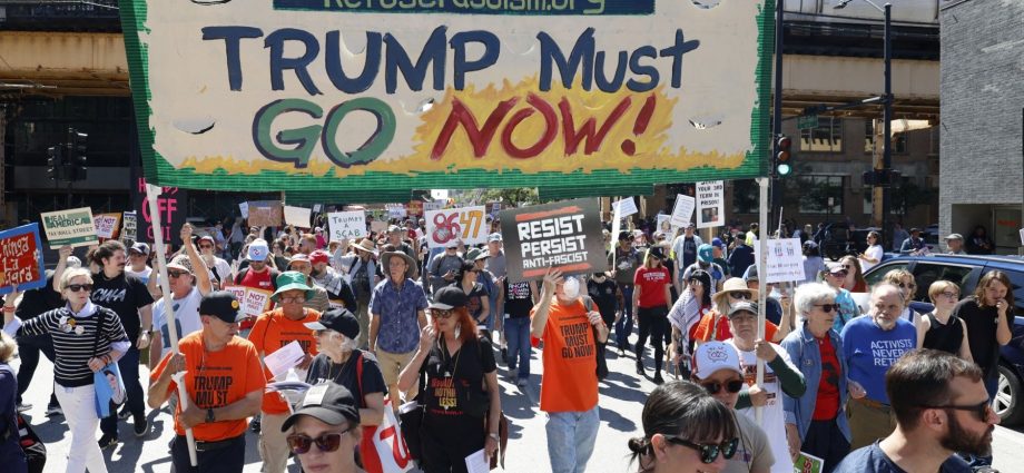 over-1,000-labor-day-rallies-held-across-us-to-protest-the-traitor