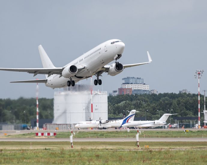 this-airline-has-been-forced-to-ground-all-international-flights