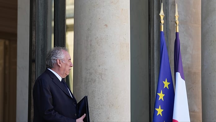 french-pm-bayrou’s-marathon-talks-unlikely-to-avert-no-confidence-vote