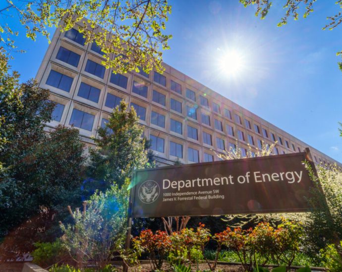 dozens-of-scientists-call-doe-climate-report-‘fundamentally-incorrect’