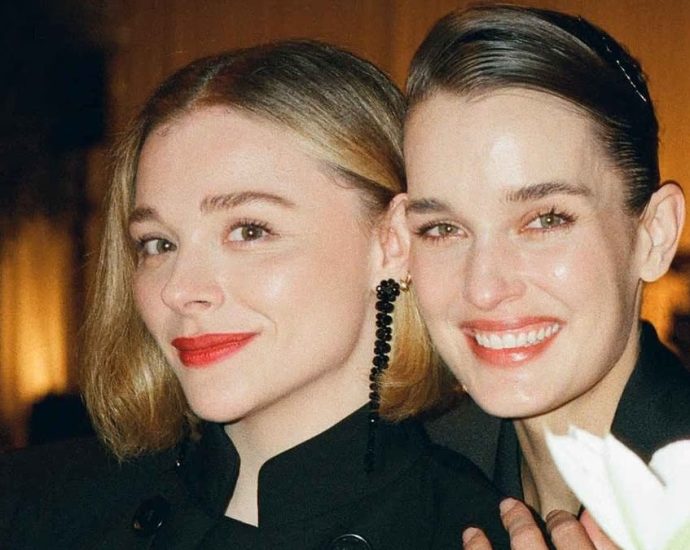 chloe-grace-moretz-marries-kate-harrison-in-stylish-louis-vuitton-wedding