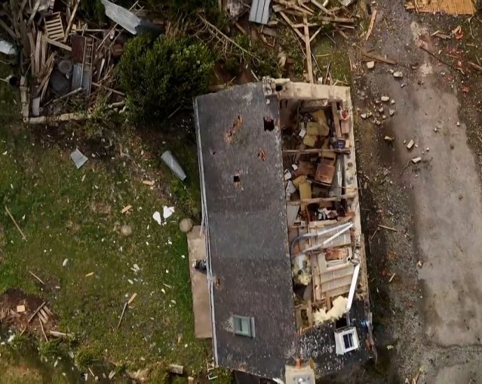 homes-destroyed-as-rare-tornado-strikes-brittany’s-morbihan-region