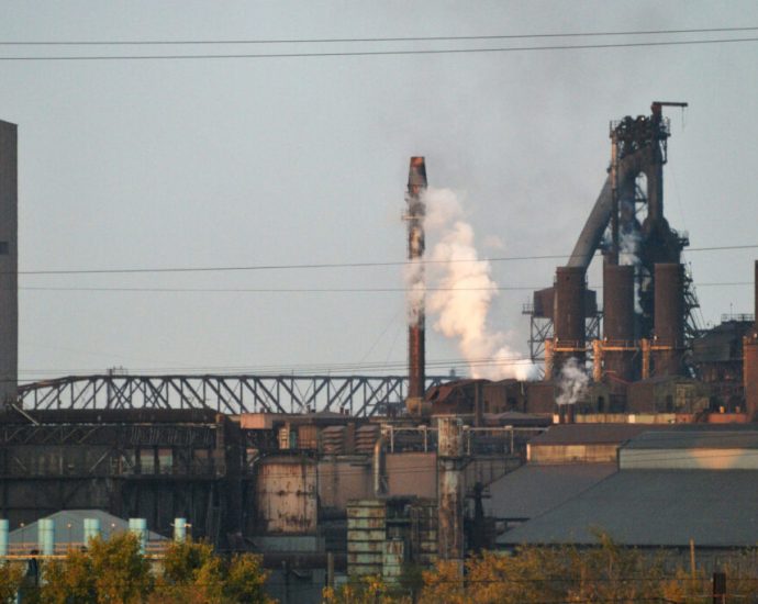 residents-living-in-the-shadow-of-the-steel-industry-ask-the-epa-to-reconsider-delay-of-hazardous-air-pollution-rule