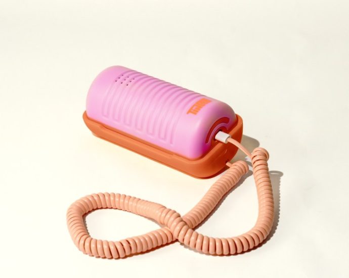 ‘tin-can’-phone-a-new-option-for-parents-and-kids