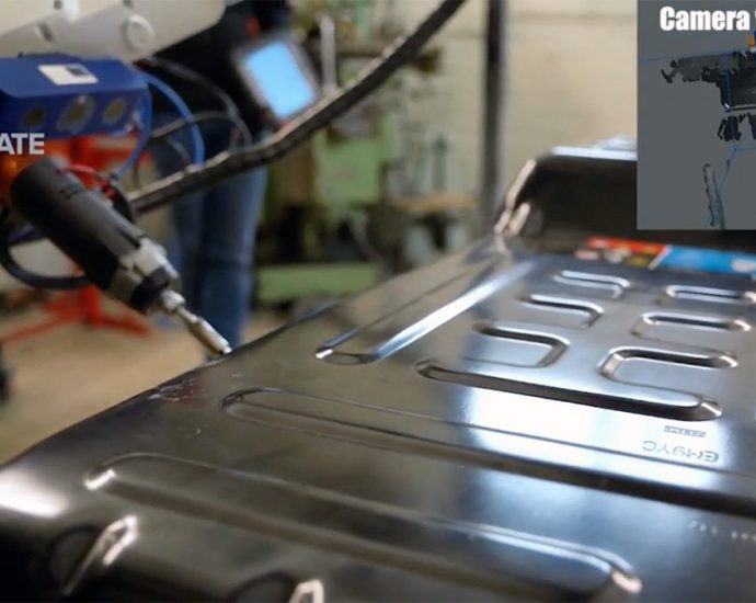 recirculate-project-pioneers-robotic-ev-battery-disassembly-system