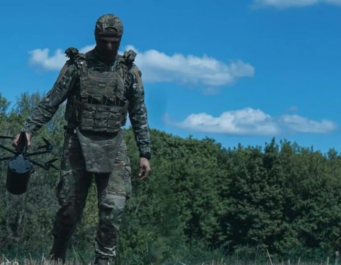 when-a-building-is-full-of-russians,-send-in-an-fpv-drone-first!