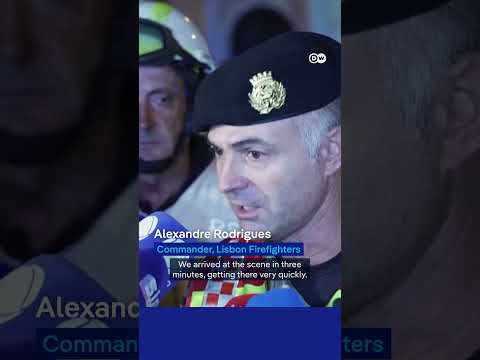 historic-gloria-funicular-derailment-in-lisbon-|-dw-news