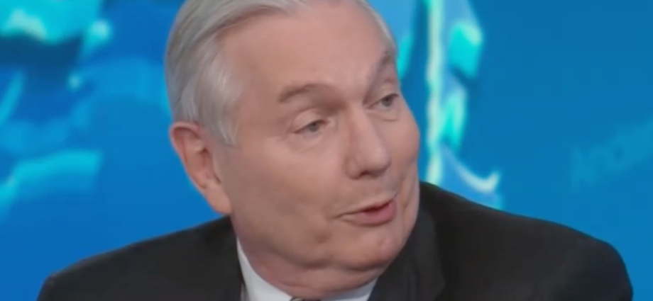 infectious-diseases-expert-sounds-alarm-on-disney-vacations-amid-florida-vaccine-move