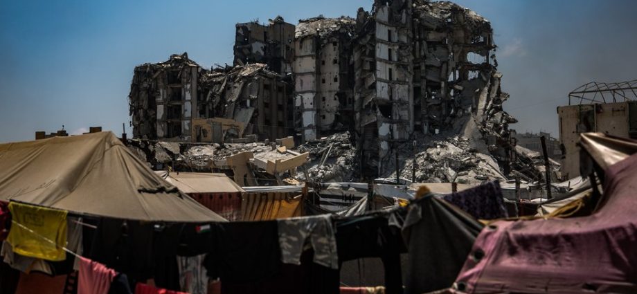 nowhere-to-run:-i-am-choosing-death-at-home-over-forced-evacuation