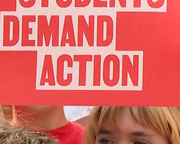 indiana-high-school-students-protest-gun-violence