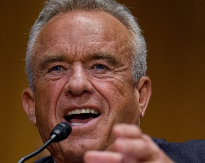 pro-the-traitor-new-york-post-shreds-rfk-jr.-in-brutal-editorial:-‘paranoid-kook’