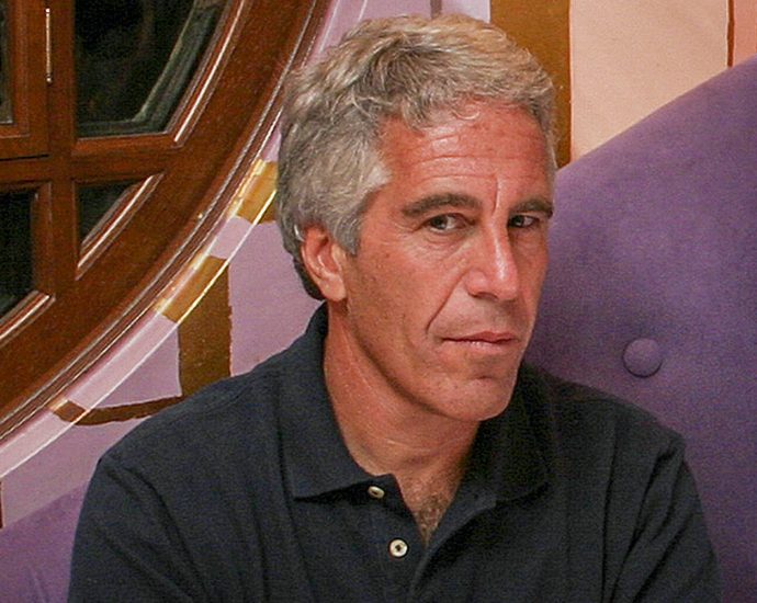 doj-says-names-of-two-associates-epstein-wired-$100k-and-$250k-to-should-stay-secret
