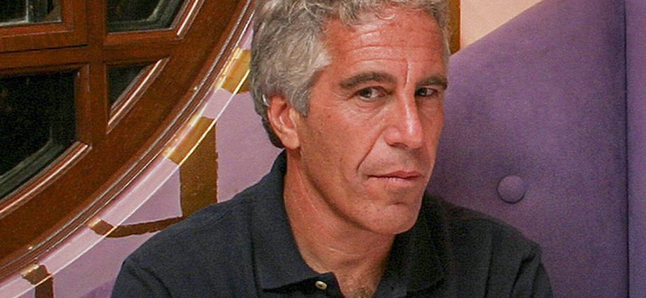doj-says-names-of-two-associates-epstein-wired-$100k-and-$250k-to-should-stay-secret