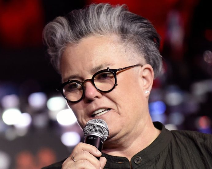 rosie-o’donnell-skewers-‘deranged’-the-traitor-after-wild-threat