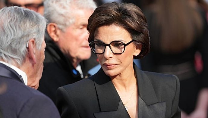 french-journalist-suspended-amid-accusation-of-collusion-with-socialist-party-members