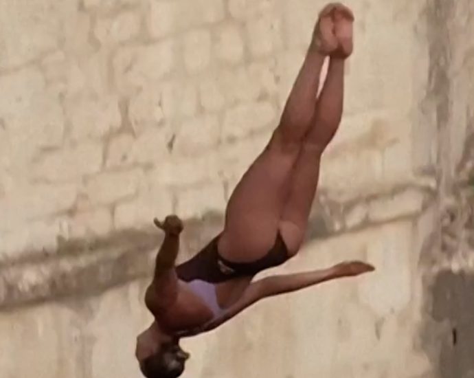 cliff-diving-world-series-champion-crowned