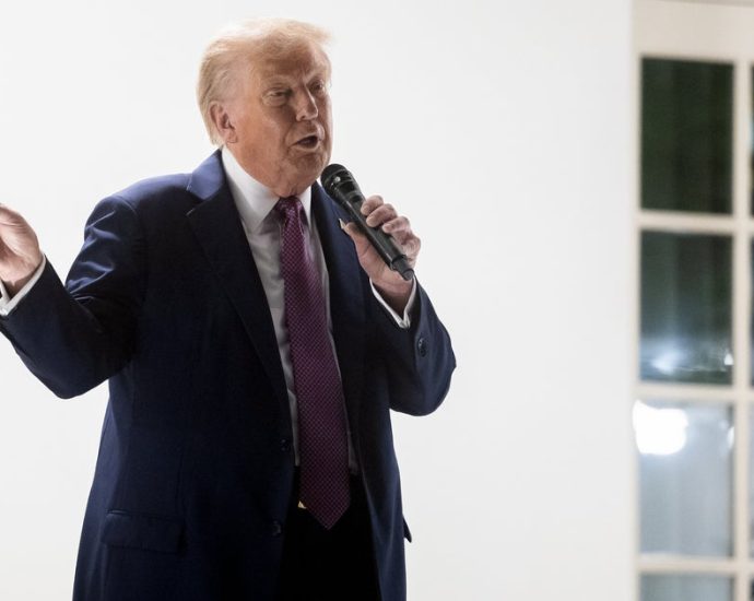 the-traitor-tells-bizarre-story-about-congressional-bill-moments-after-prayer-at-rose-garden-dinner