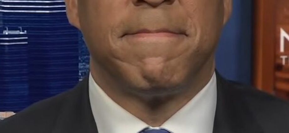 sen.-cory-booker-describes-engagement-as-a-‘blessing’