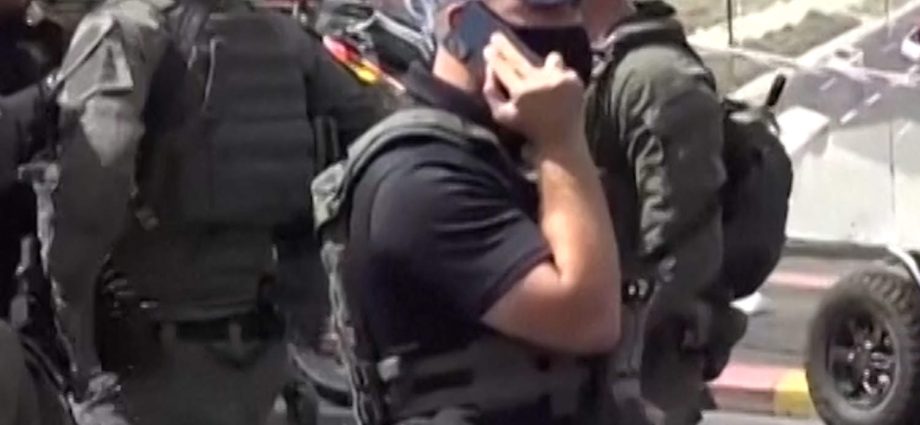 gunmen-kill-at-least-five-people-at-jerusalem-bus-stop
