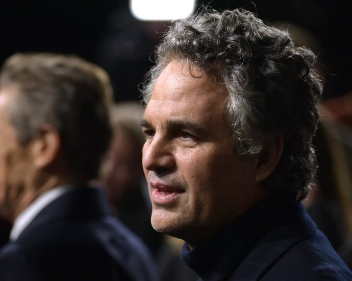 hundreds-of-artists-pledge-boycott-of-israeli-film-institutions-over-gaza