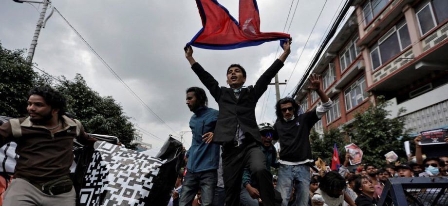 nepal-lifts-social-media-ban-after-19-killed-in-protests:-report