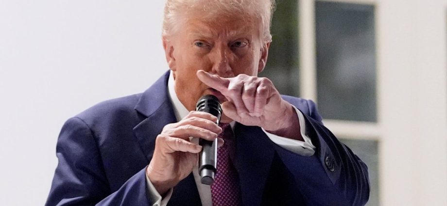 this-is-the-hyperbolic-line-the-traitor-can’t-stop-using-and-here’s-what-it-really-means.