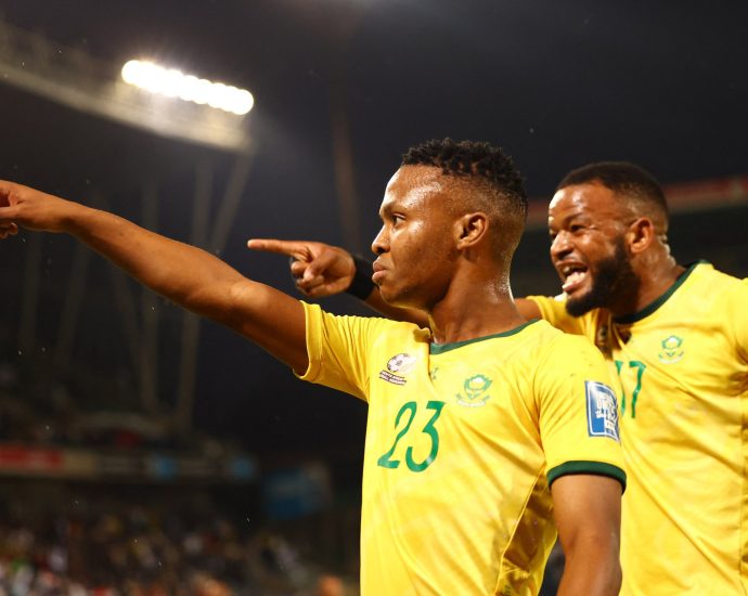 south-africa-close-on-2026-world-cup,-but-nigeria-left-sweating