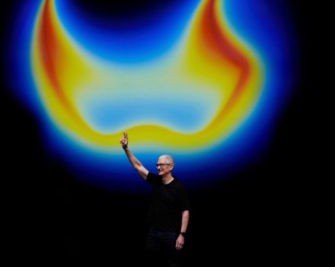 apple-has-unveiled-its-iphone-17-lineup,-including-the-first-iphone-air.-here’s-what’s-new