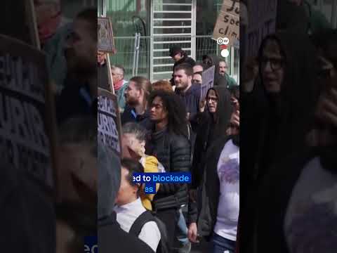france-faces-nationwide-“bloquons-tout”-protests-|-dw-news