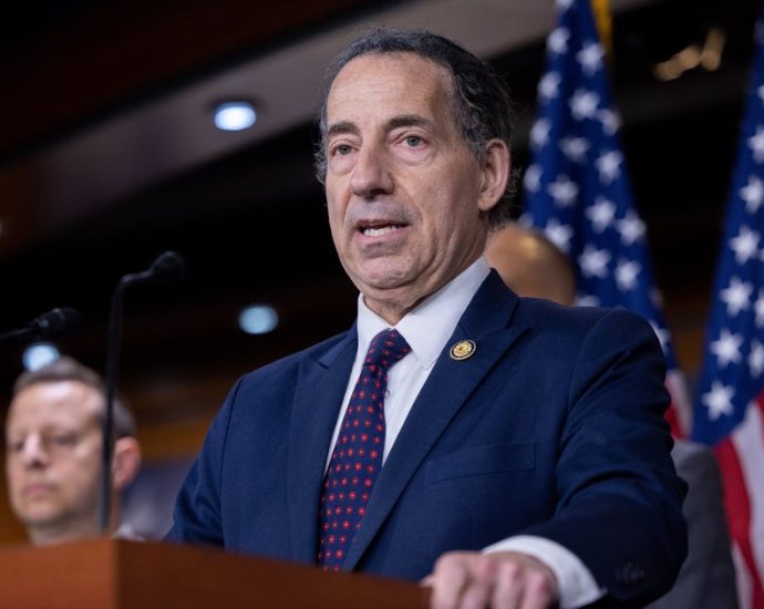 ‘who-exactly-are-you-protecting?’-raskin-presses-fbi-on-epstein-files