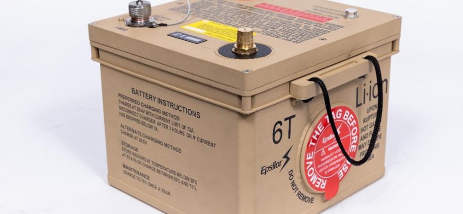epsilor-presents-high-capacity-6t-li-ion-battery-for-military-vehicles