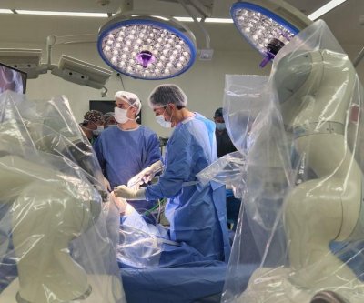 first-gallbladder-surgery-performed-with-help-of-ai-guided-robot