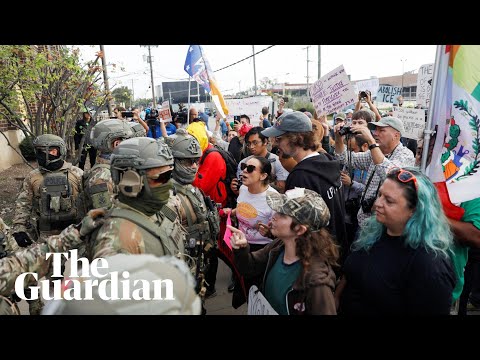 protesters-confront-ice-agents-outside-immigration-facility-near-chicago